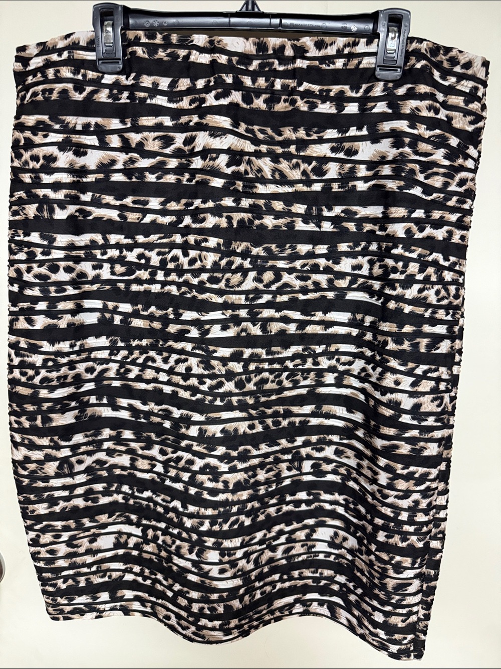 Boutique Essentials Black and Cream Striped Animal-Print Pencil Skirt